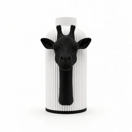 Vaso Giraffa bianco e nero della Black and White Collection, vista frontale su fondo bianco.