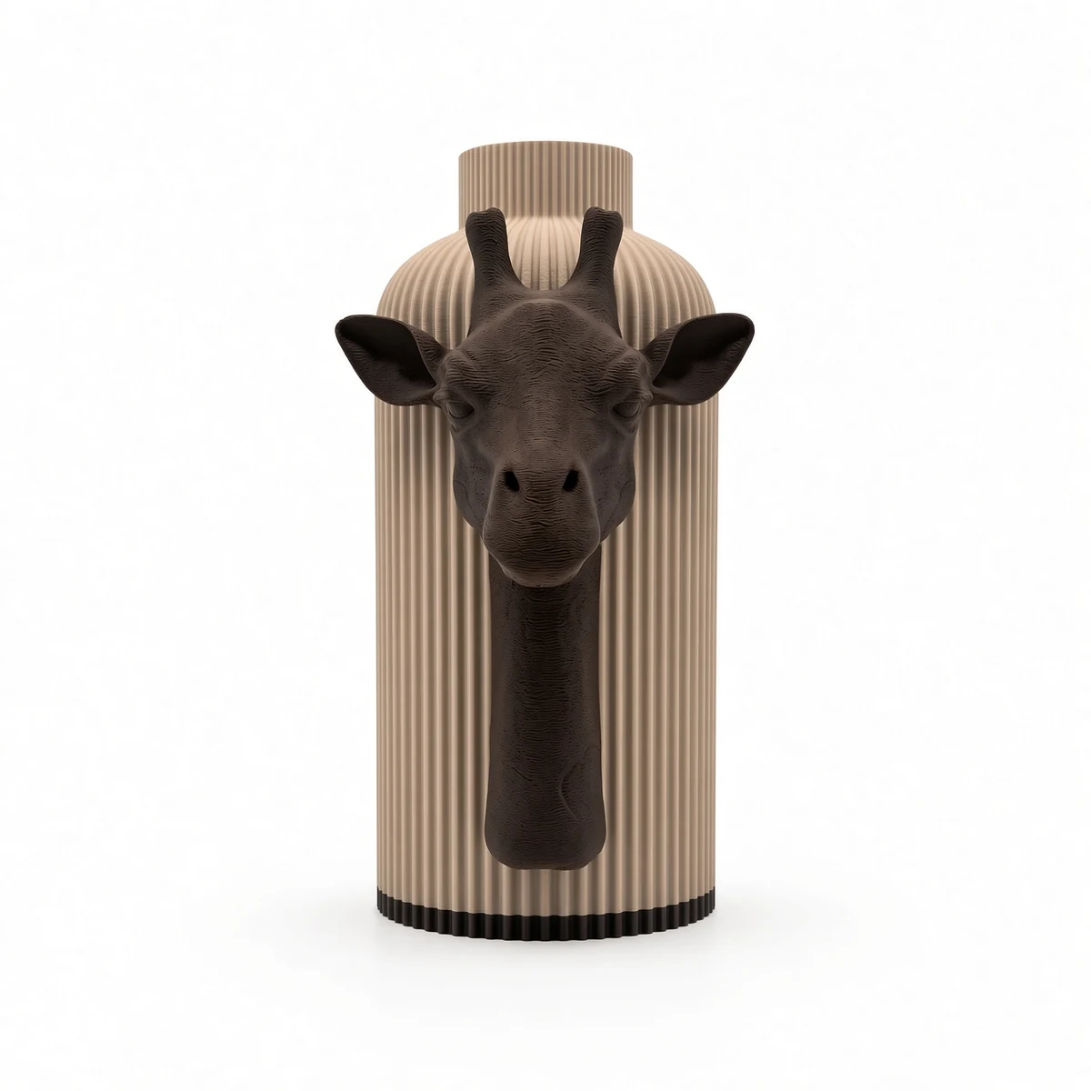 Vaso Giraffa — Marrone e Crema Collection, vista frontale Vaso Giraffa marrone e crema della Marrone e Crema Collection, vista frontale su fondo bianco.