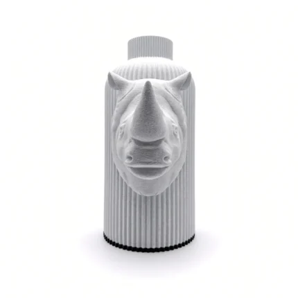 Vaso Rinoceronte chiaro effetto marmo della Marble Collection, vista frontale su fondo bianco.